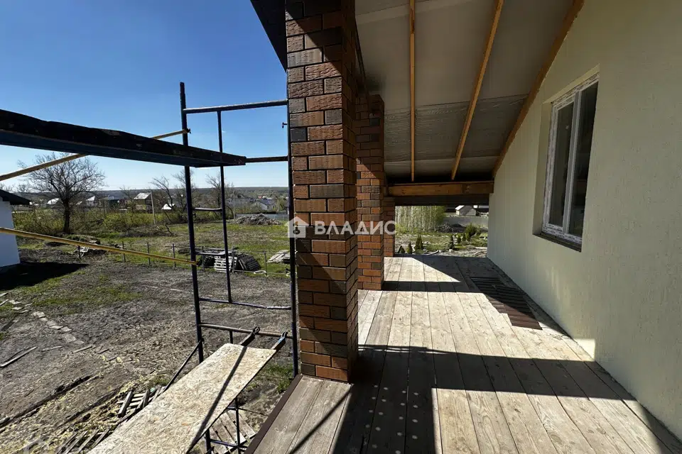 Продаётся 2-этажный дом, 160 м²