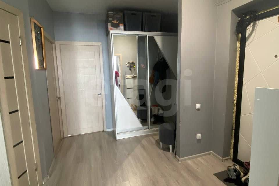 Продаётся 3-комнатная квартира, 60.4 м²