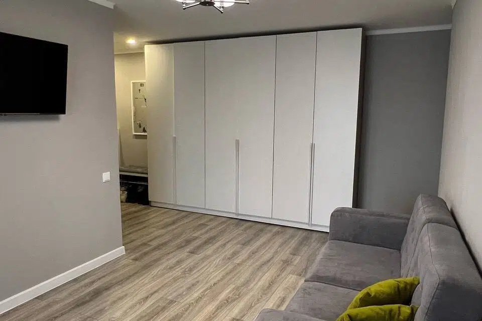 Продаётся 3-комнатная квартира, 56 м²