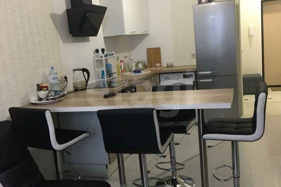 Продаётся 1-комнатная квартира, 44 м²