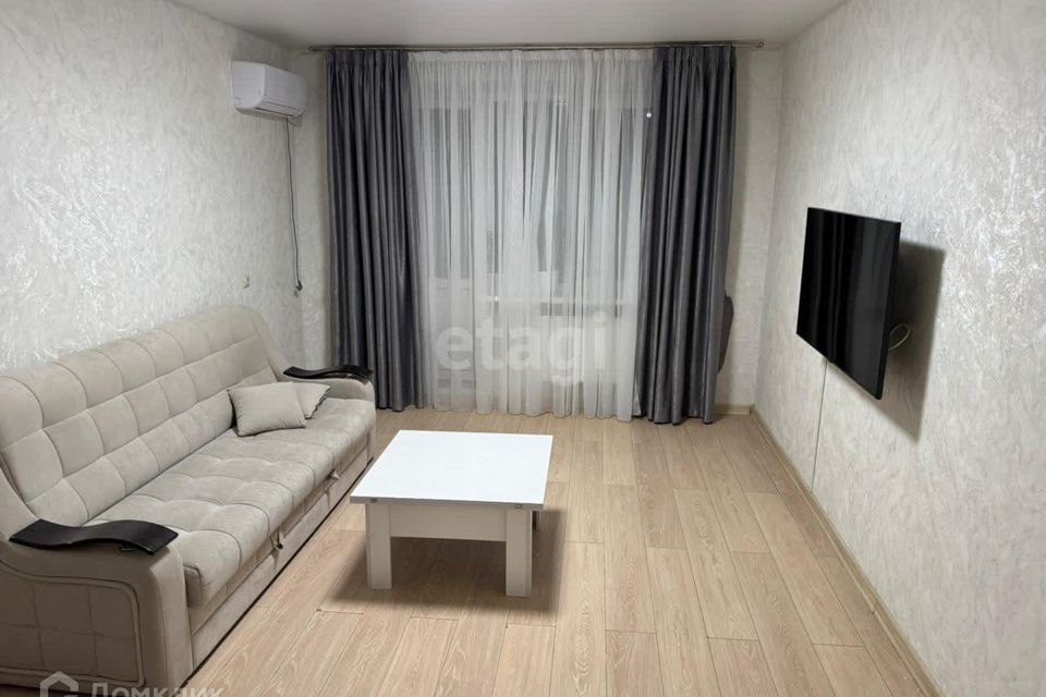 Продаётся 3-комнатная квартира, 62.4 м²