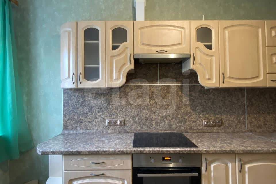 Сдаётся 1-комнатная квартира, 50 м²