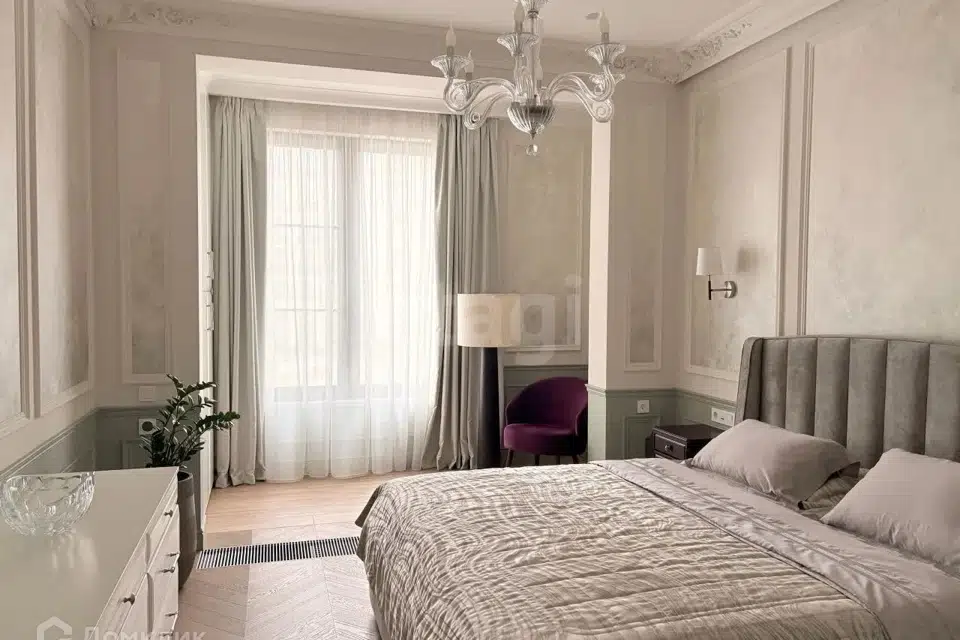 Продаётся 3-комнатная квартира, 111 м²
