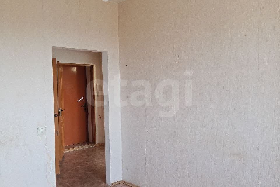Продаётся 1-комнатная квартира, 43 м²