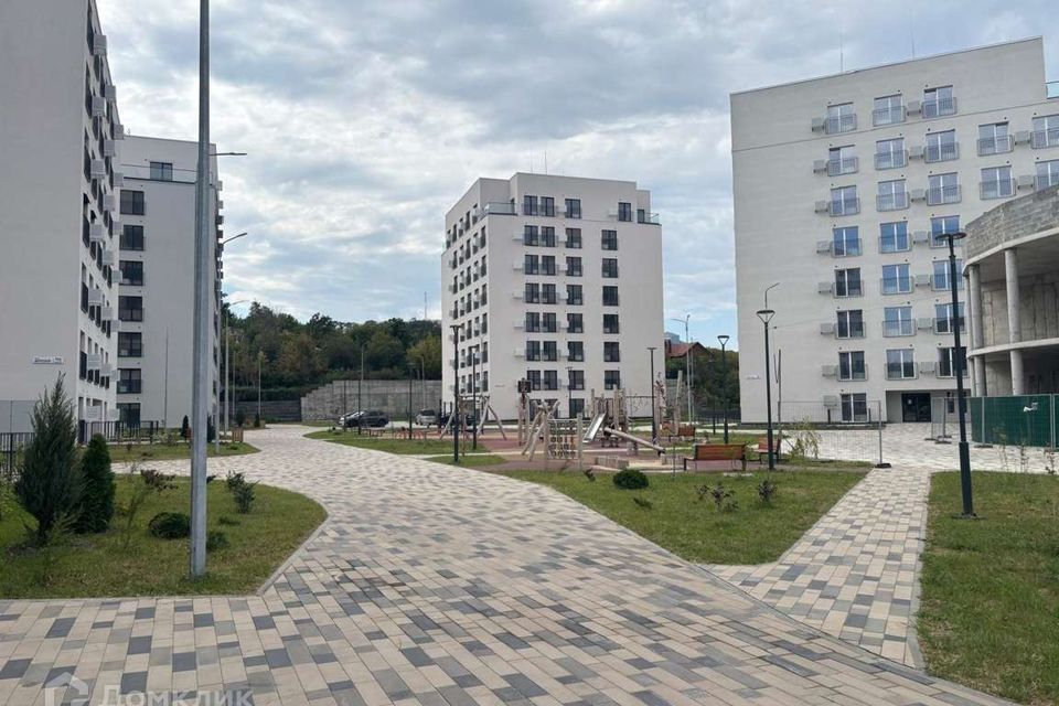 Продаётся 1-комнатная квартира, 39.8 м²