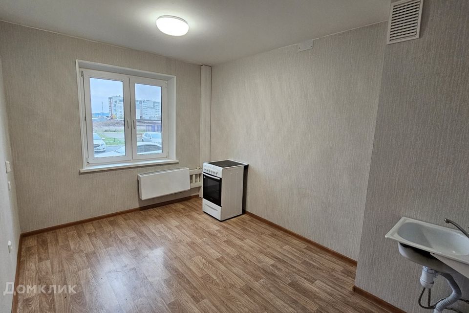 Продаётся 1-комнатная квартира, 38.4 м²
