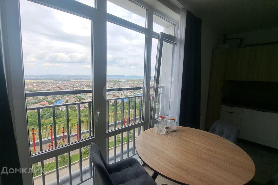 Продаётся 2-комнатная квартира, 57.5 м²