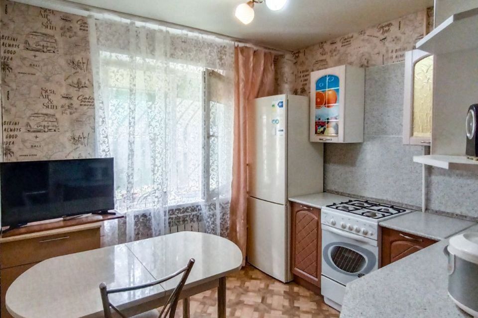 Продаётся 2-комнатная квартира, 55.6 м²