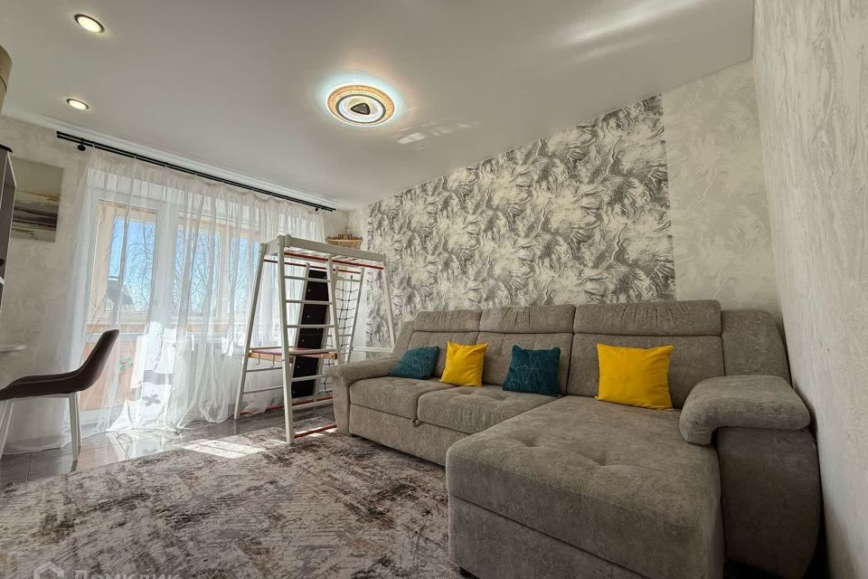 Продаётся 3-комнатная квартира, 62.5 м²