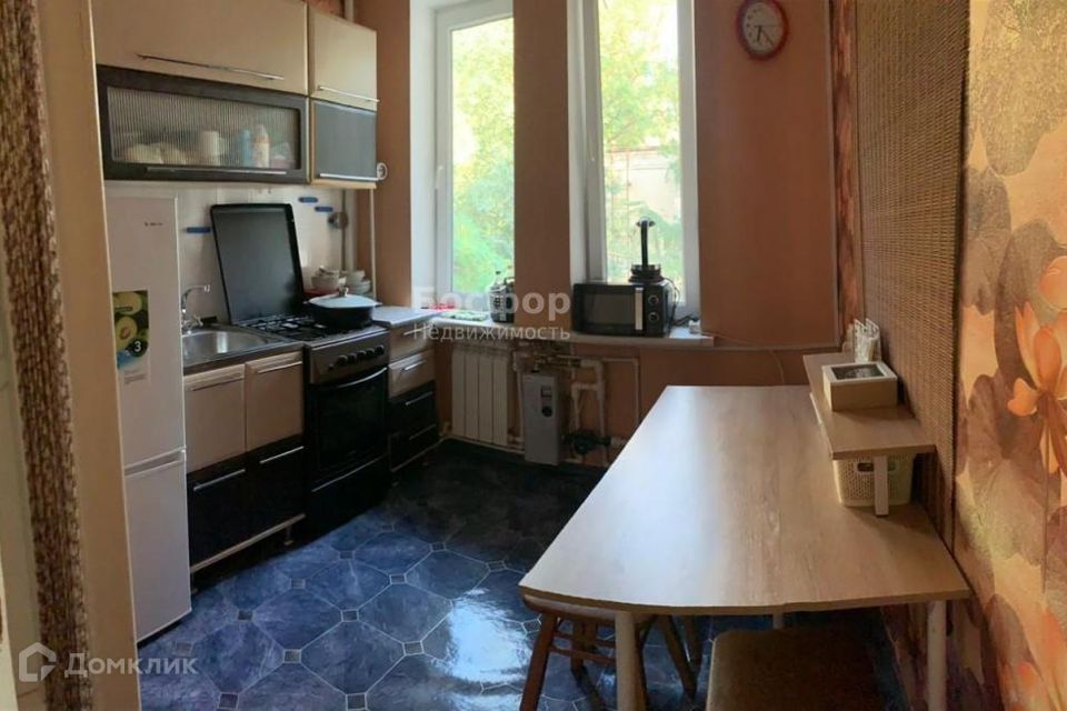 Продаётся 3-комнатная квартира, 77 м²
