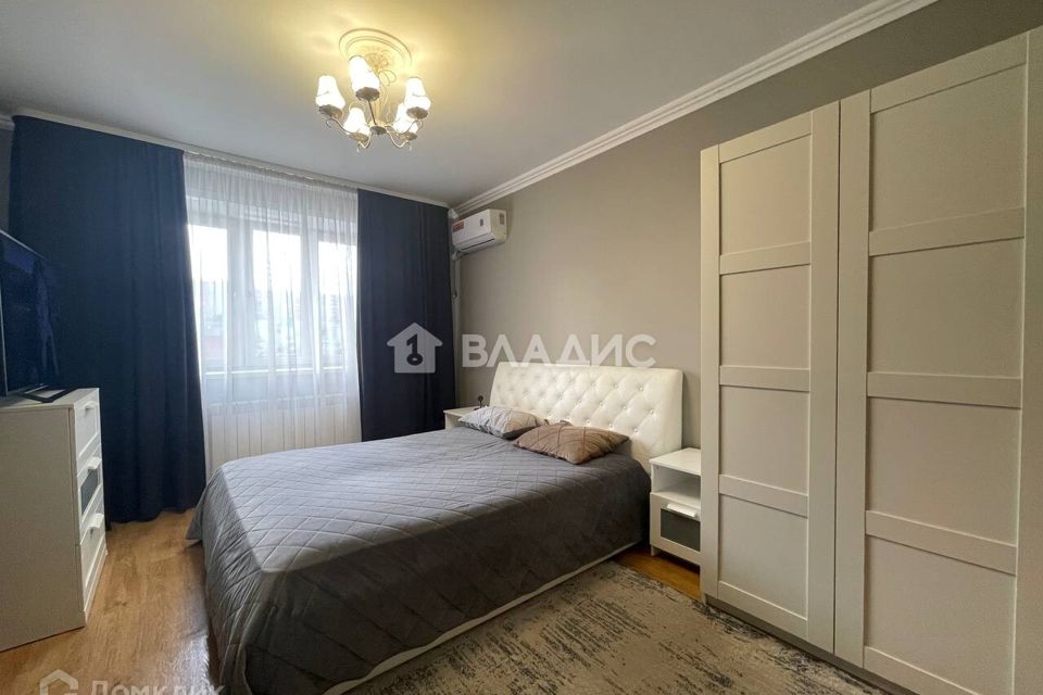Продаётся 2-комнатная квартира, 61.6 м²