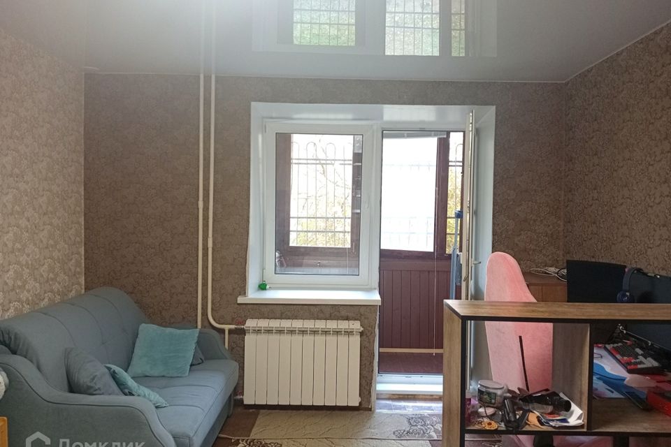 Продаётся 1-комнатная квартира, 37.8 м²