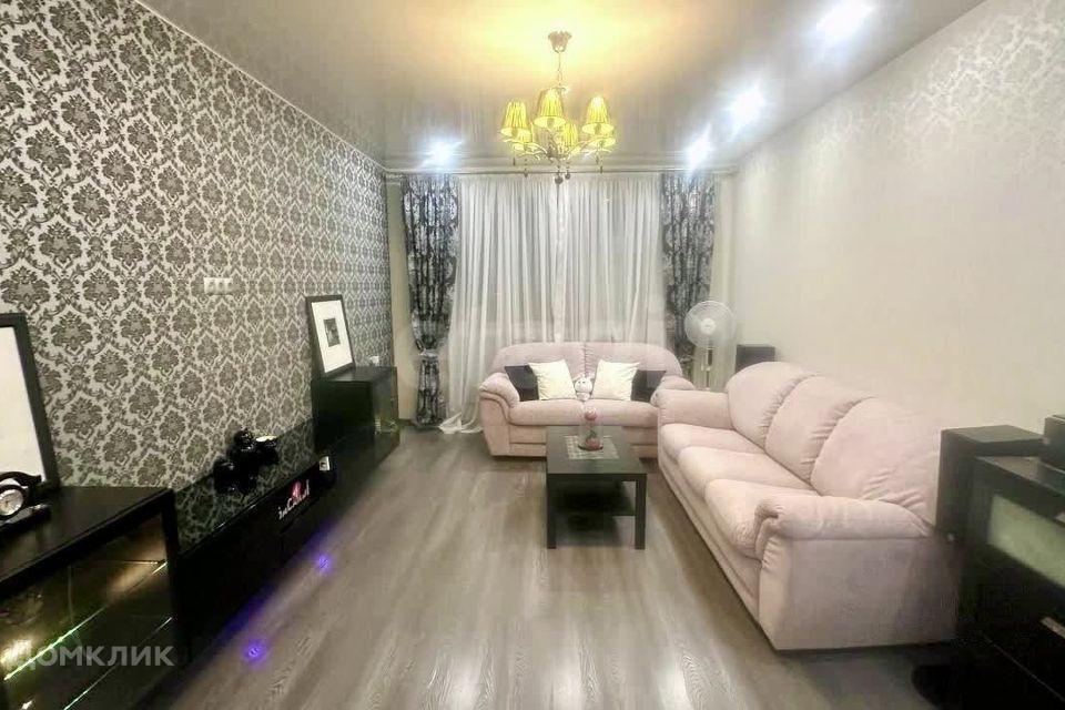 Продаётся 2-комнатная квартира, 64 м²