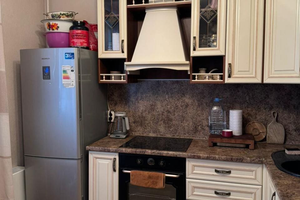 Сдаётся 2-комнатная квартира, 61 м²