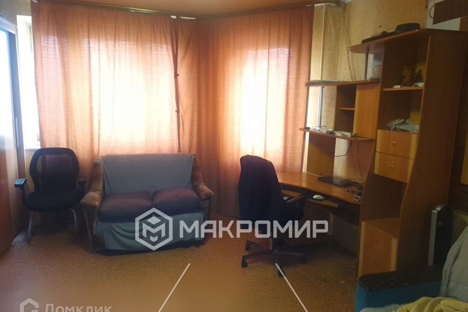 Сдаётся 1-комнатная квартира, 42 м²