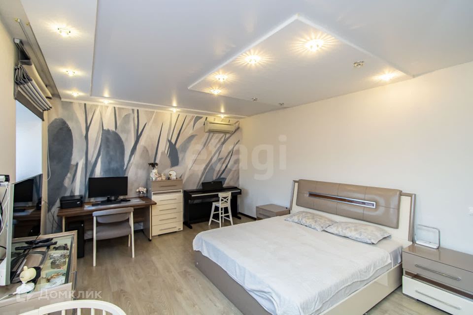 Продаётся 2-комнатная квартира, 78.1 м²