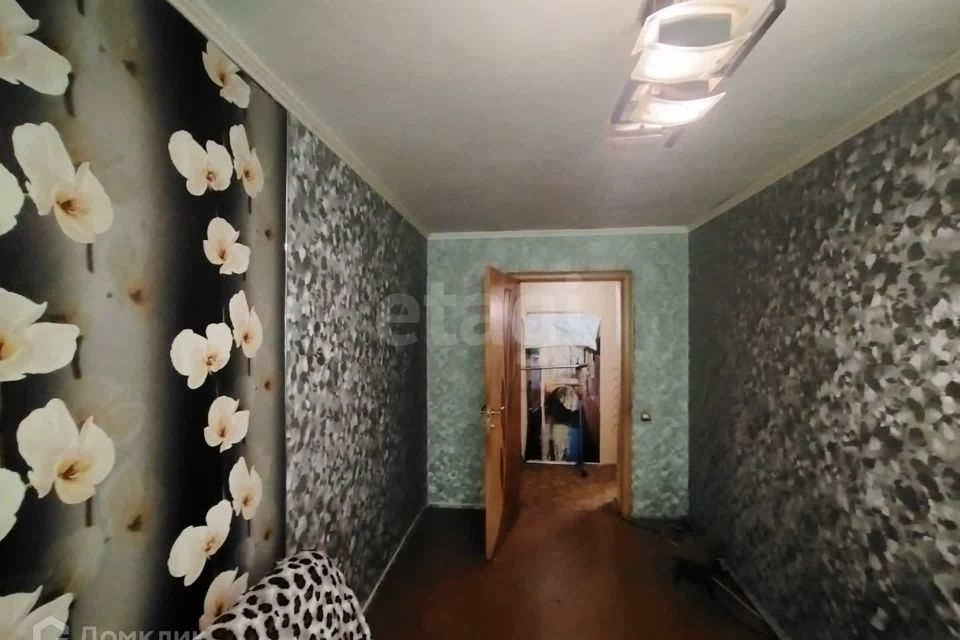 Продаётся 3-комнатная квартира, 56.7 м²
