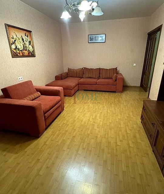 Сдаётся 2-комнатная квартира, 55.2 м²