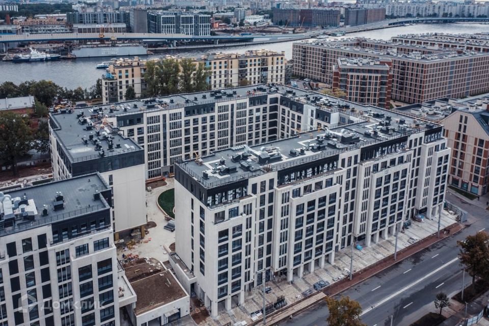 Продаётся 1-комнатная квартира, 52.28 м²