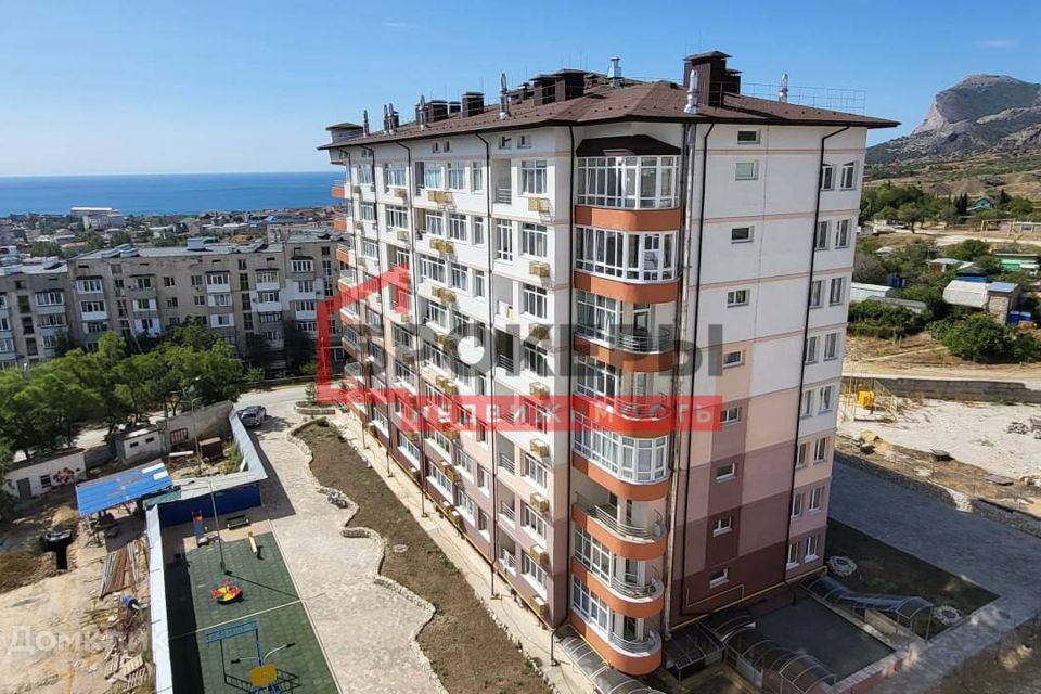 Продаётся 2-комнатная квартира, 60.2 м²