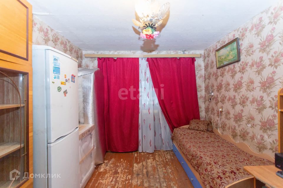 Продаётся комната в 2-комн. квартире, 36 м²