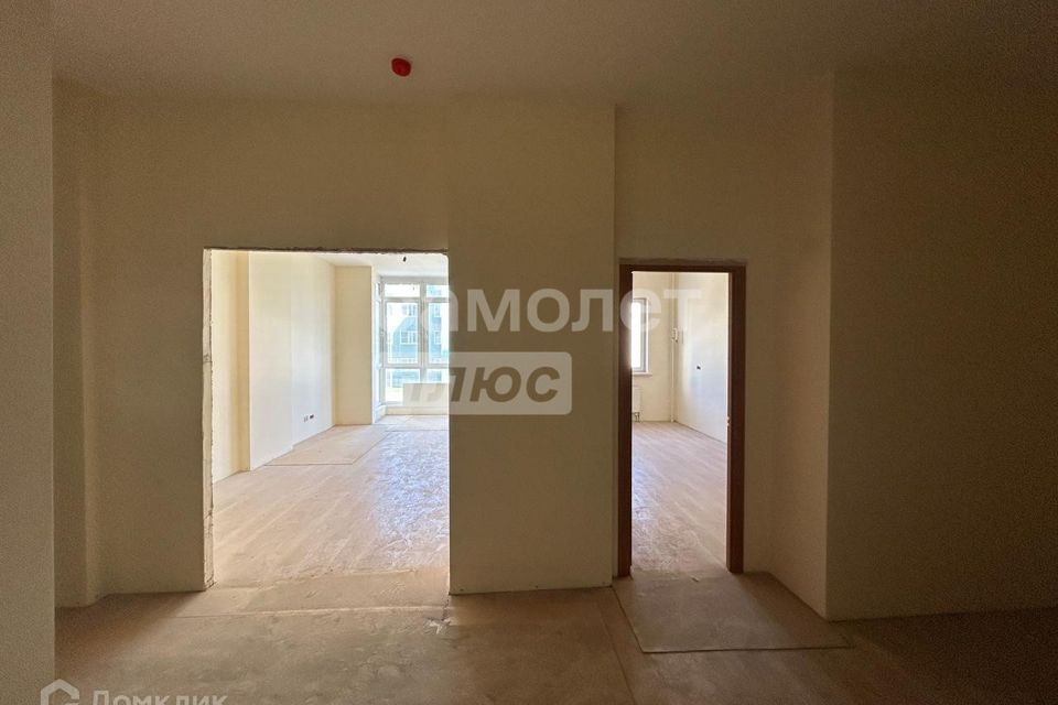Продаётся 2-комнатная квартира, 83.3 м²