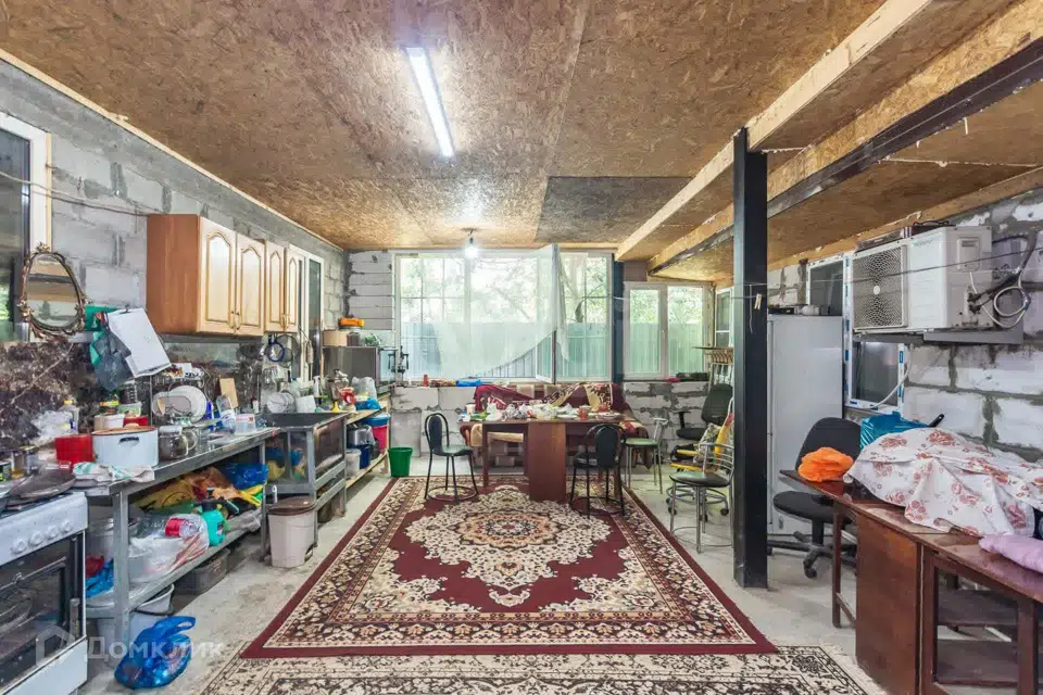 Продаётся 2-этажный дом, 430 м²