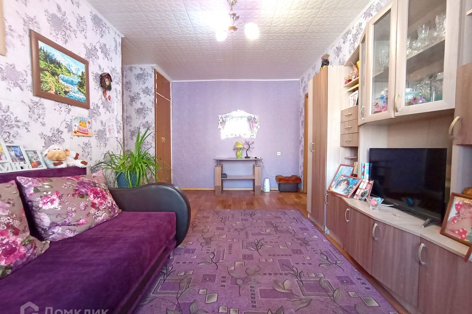Продаётся 4-комнатная квартира, 66 м²