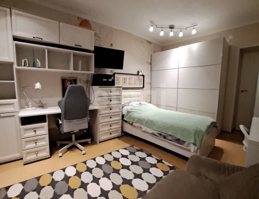 Продаётся 2-комнатная квартира, 61.3 м²