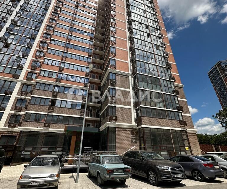 Продаётся 3-комнатная квартира, 78.7 м²