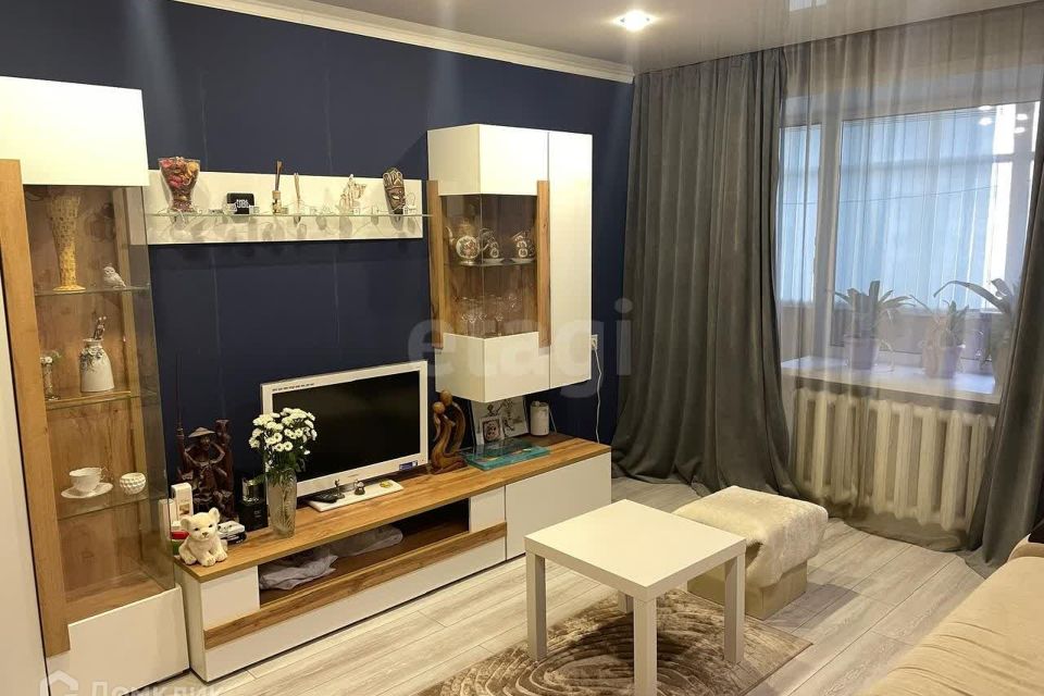 Продаётся 3-комнатная квартира, 61.4 м²