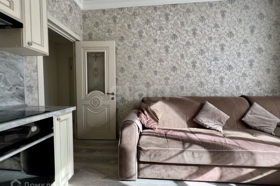 Продаётся 1-комнатная квартира, 38 м²