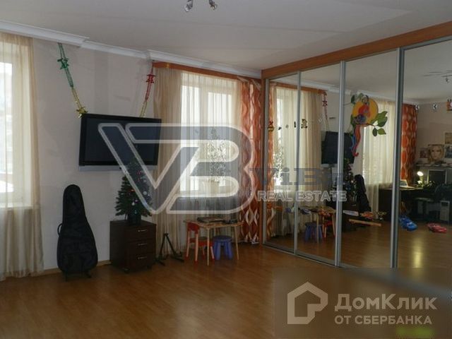 Сдаётся 3-комнатная квартира, 115 м²