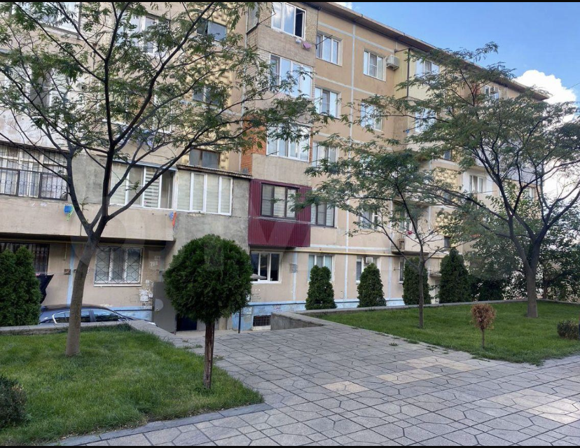 Продаётся 3-комнатная квартира, 70 м²