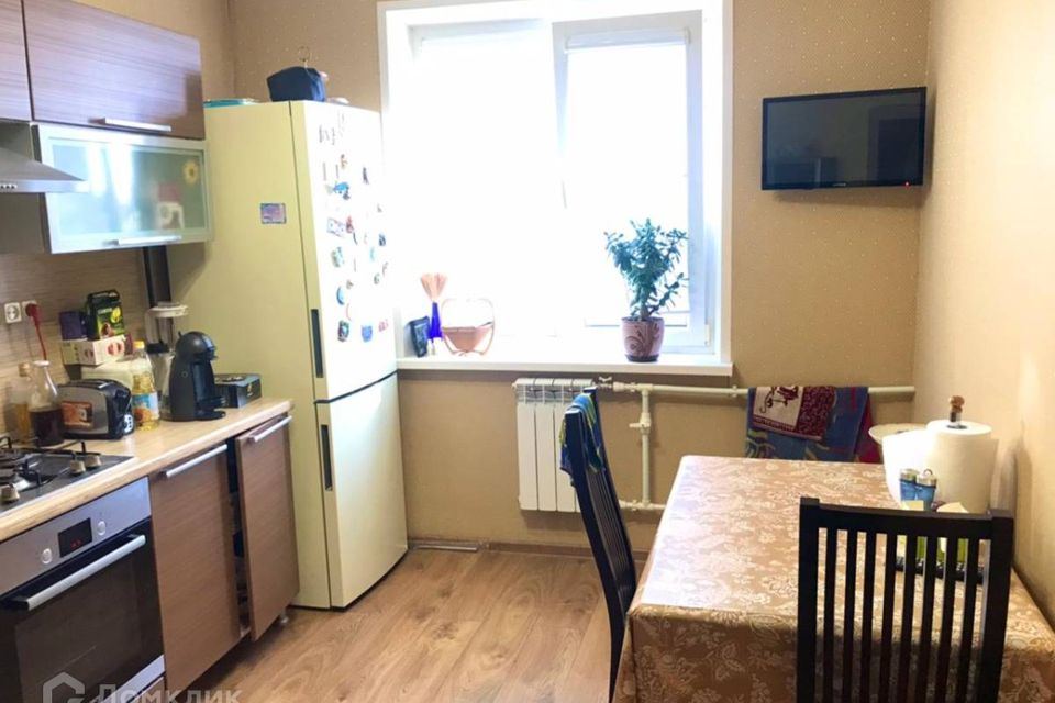 Продаётся 4-комнатная квартира, 75 м²