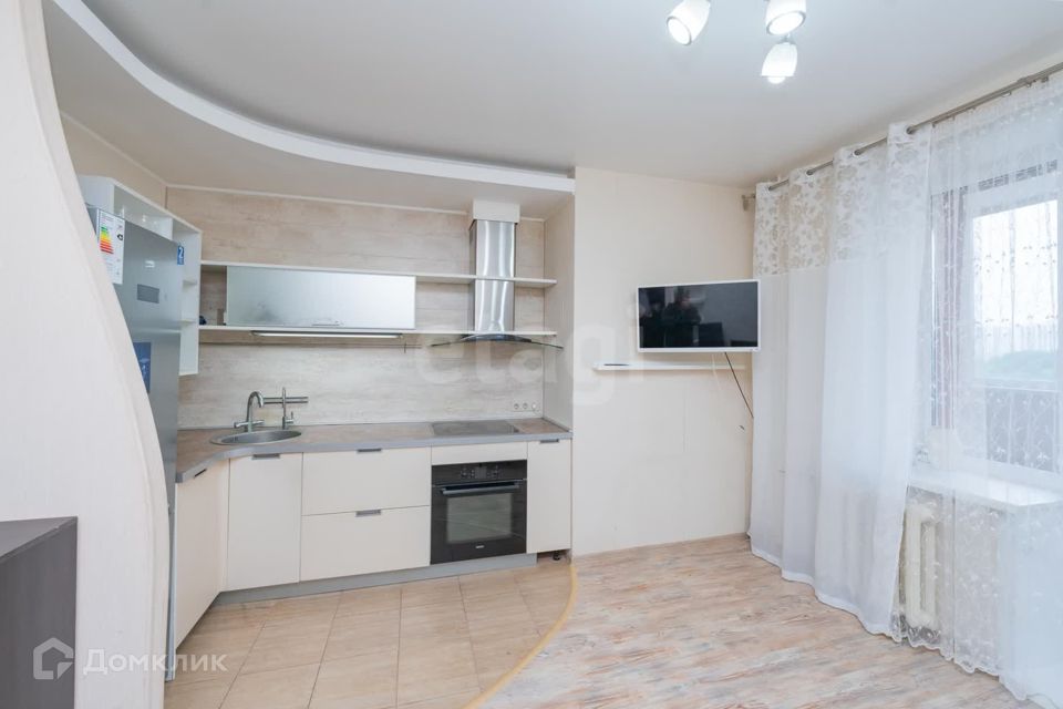 Продаётся 3-комнатная квартира, 81.7 м²