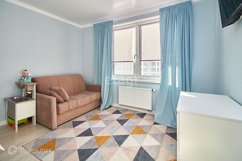 Продаётся 2-комнатная квартира, 55 м²