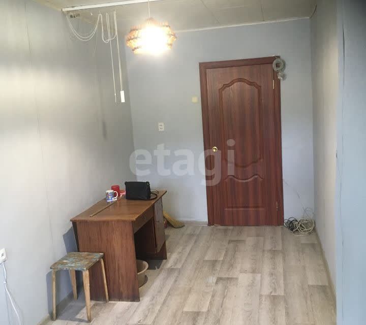 Продаётся комната в 1-комн. квартире, 11.8 м²