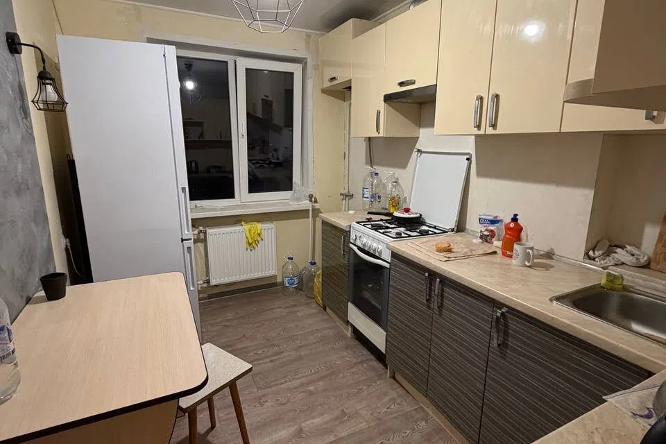 Продаётся 3-комнатная квартира, 51.5 м²