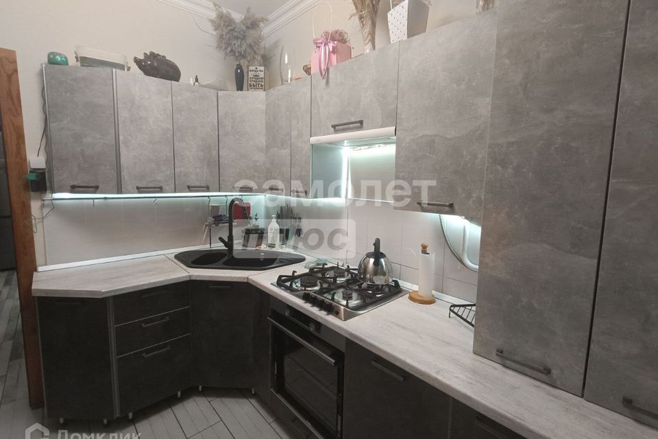 Продаётся 2-комнатная квартира, 42.3 м²