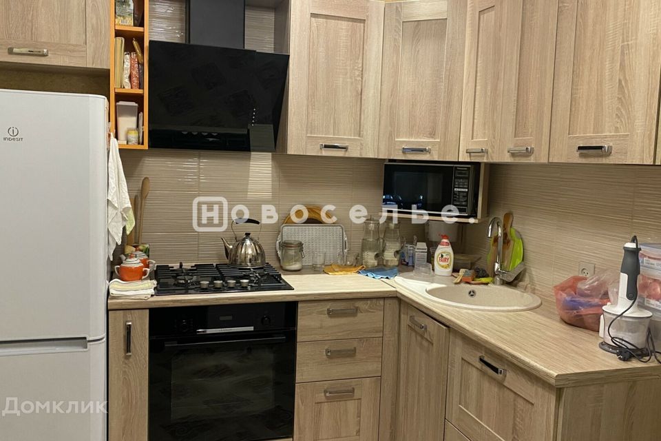 Продаётся 1-комнатная квартира, 35.6 м²