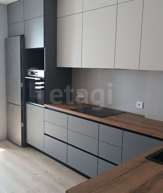 Продаётся 1-комнатная квартира, 48.3 м²