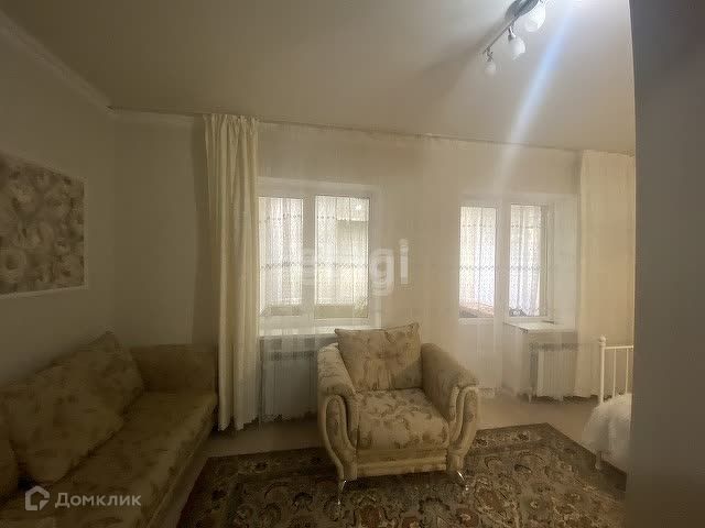 Продаётся 1-комнатная квартира, 35.8 м²