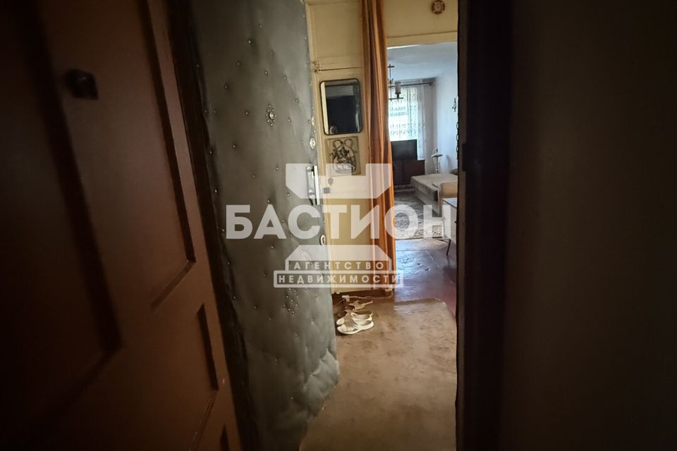 Продаётся 3-комнатная квартира, 48 м²