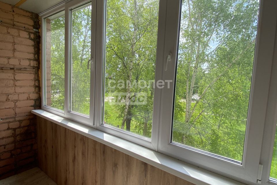 Продаётся 3-комнатная квартира, 59.8 м²