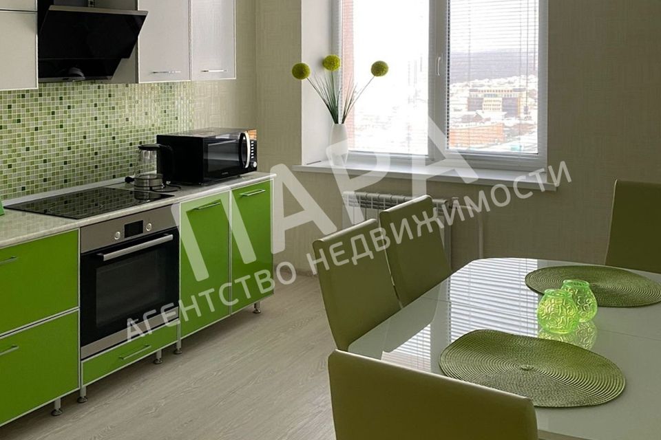 Сдаётся 1-комнатная квартира, 47 м²