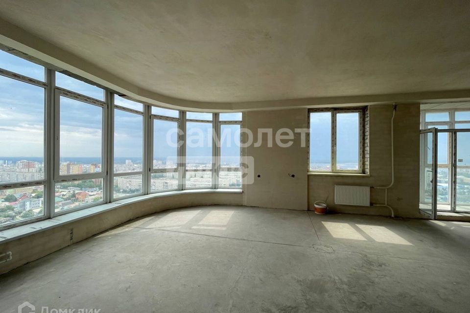 Продаётся 3-комнатная квартира, 99.7 м²