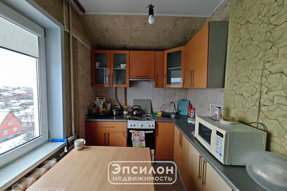 Продаётся 4-комнатная квартира, 67.7 м²