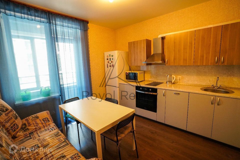 Сдаётся 1-комнатная квартира, 50 м²