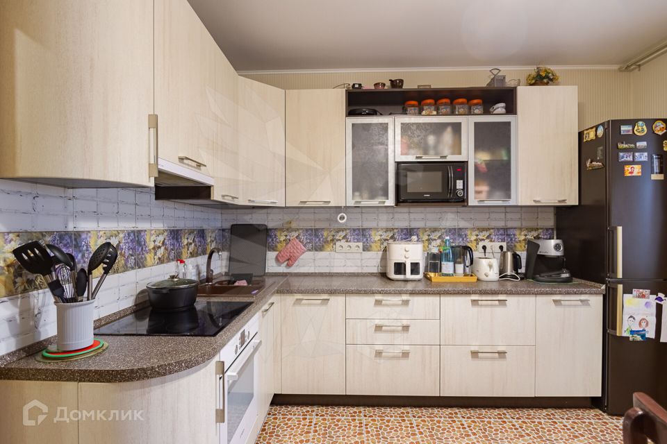 Продаётся 3-комнатная квартира, 89 м²